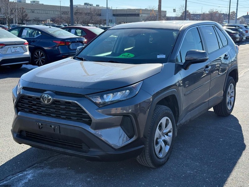 Toyota RAV4 Vehicle Image 08