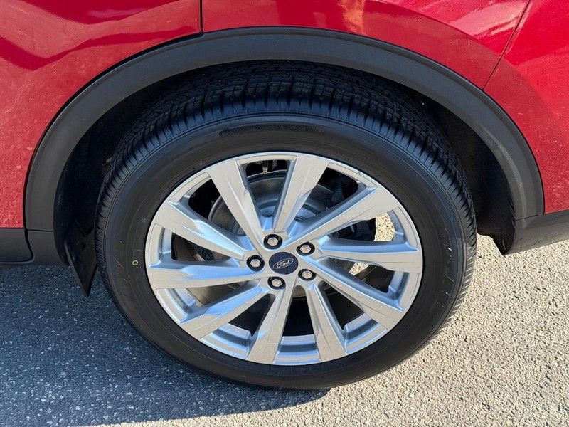 Ford Escape Vehicle Image 06