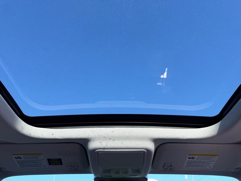 Ford Escape Vehicle Image 12