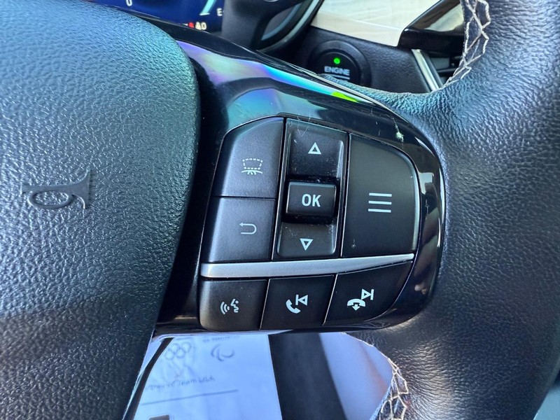 Ford Escape Vehicle Image 16