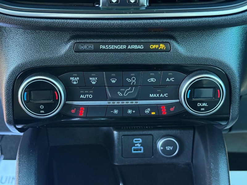 Ford Escape Vehicle Image 21