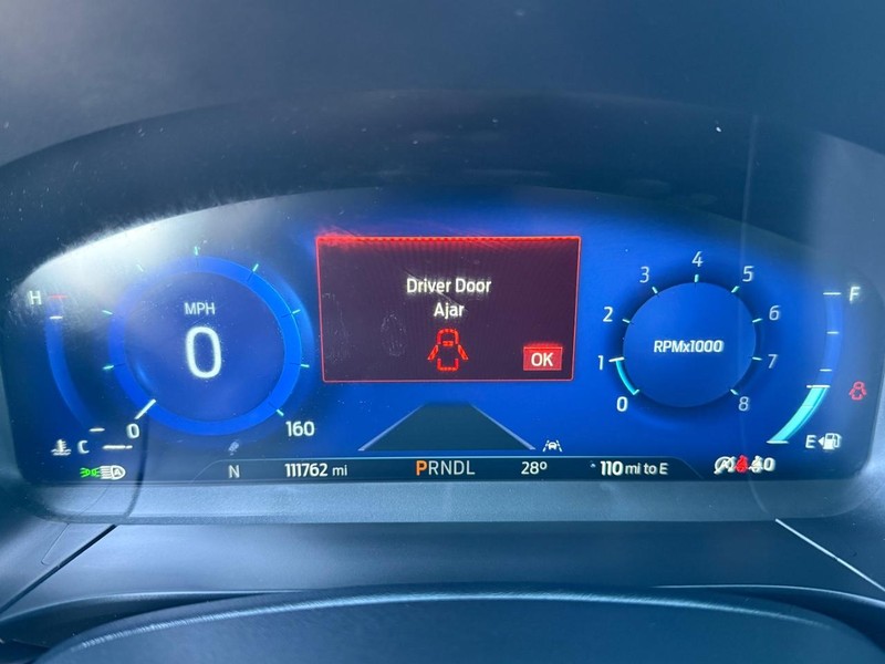 Ford Escape Vehicle Image 25