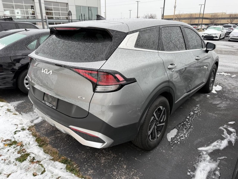 Kia Sportage Hybrid Vehicle Image 04