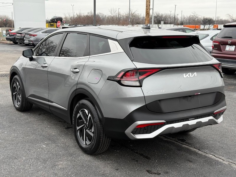 Kia Sportage Hybrid Vehicle Image 05