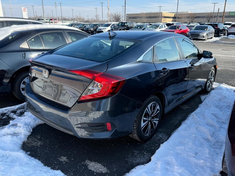 Honda Civic Sedan Vehicle Image 04