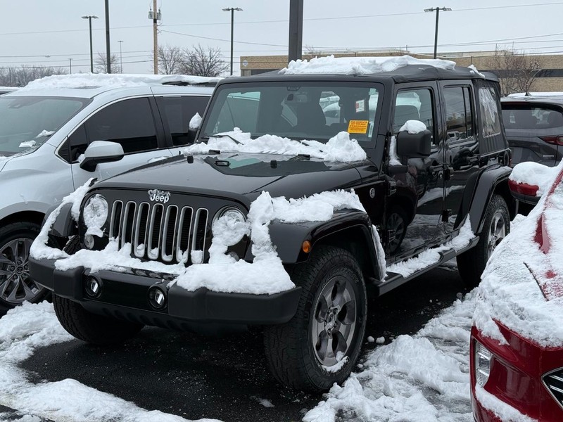 Jeep Wrangler JK Unlimited Vehicle Image 02