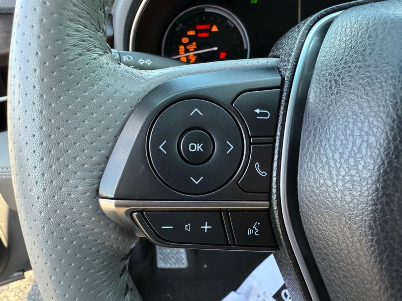 Toyota Avalon Vehicle Image 14