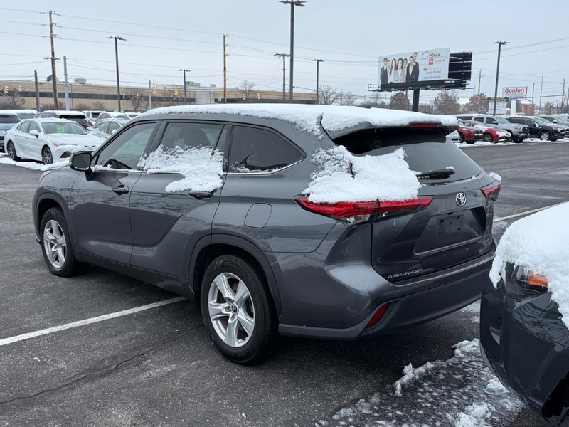 Toyota Highlander Vehicle Image 03