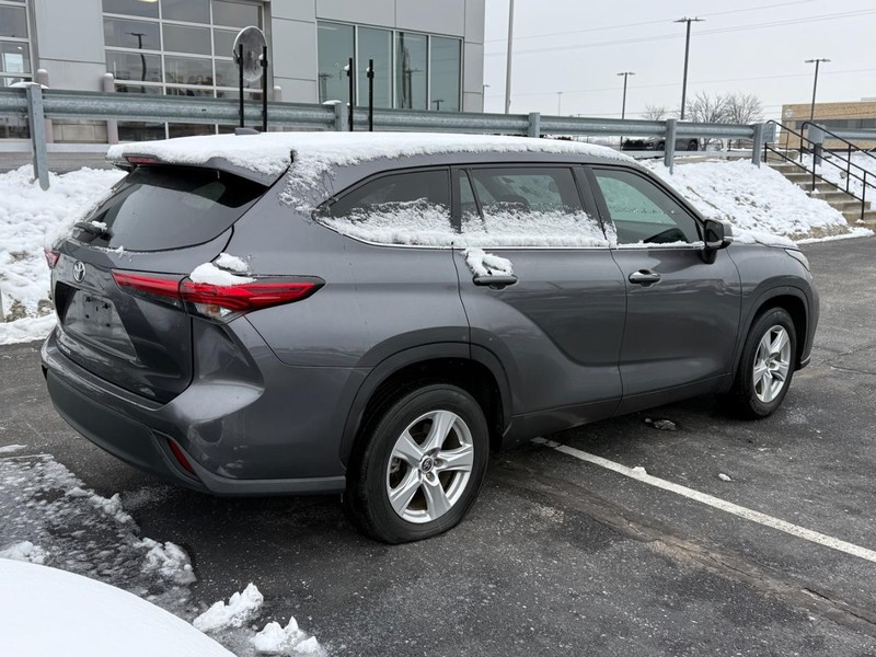 Toyota Highlander Vehicle Image 04