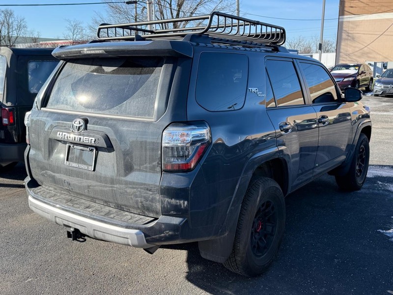 Toyota 4Runner Vehicle Image 04