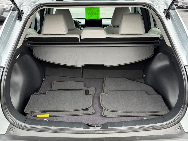 Toyota Corolla Cross Vehicle Image 07