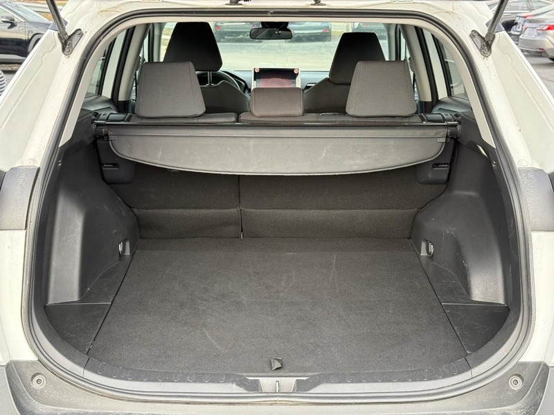 Toyota RAV4 Vehicle Image 07