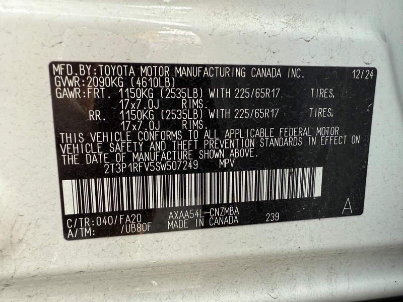 Toyota RAV4 Vehicle Image 25