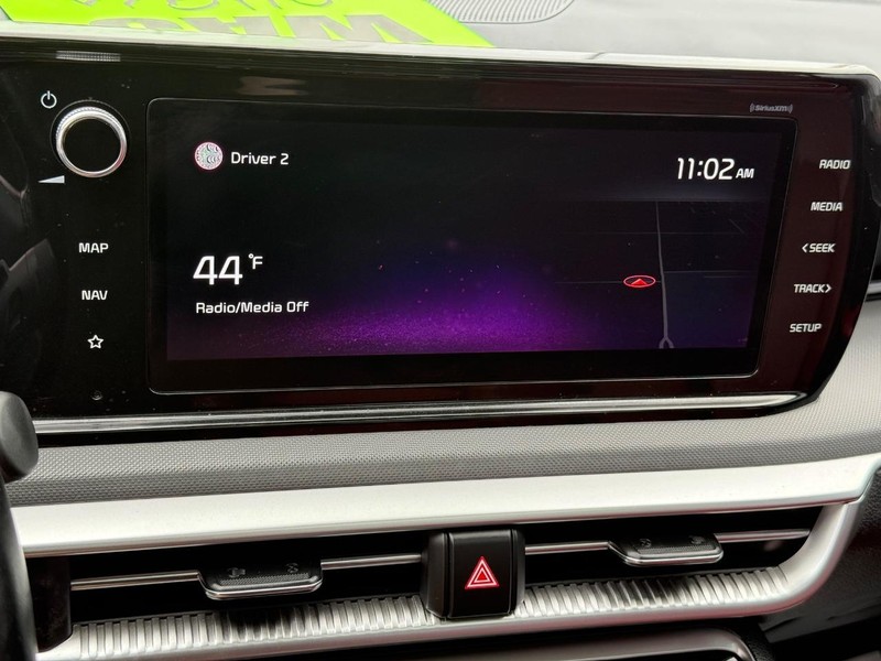 Kia K5 Vehicle Image 18