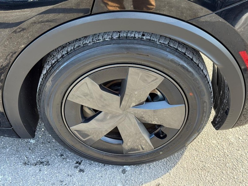 Toyota Prius Vehicle Image 06