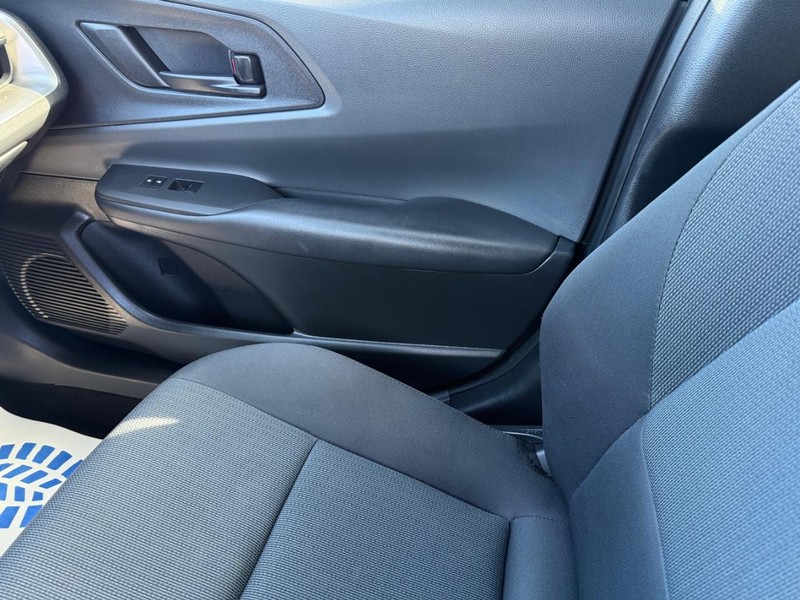 Toyota Prius Vehicle Image 19