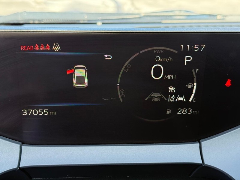 Toyota Prius Vehicle Image 20