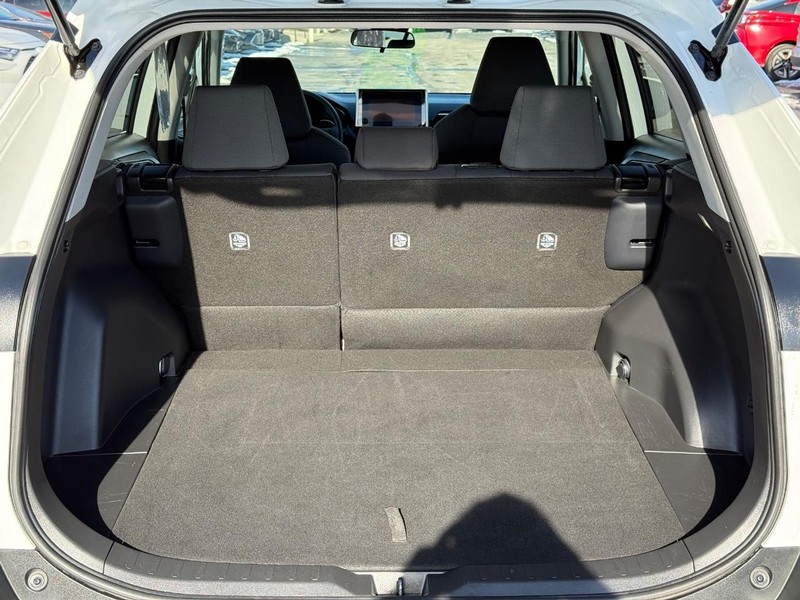 Toyota RAV4 Vehicle Image 07