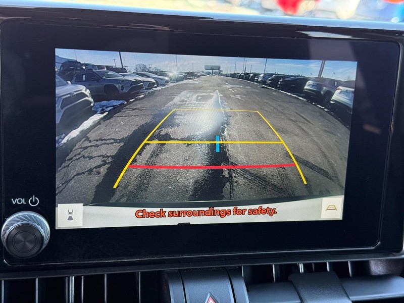 Toyota RAV4 Vehicle Image 17