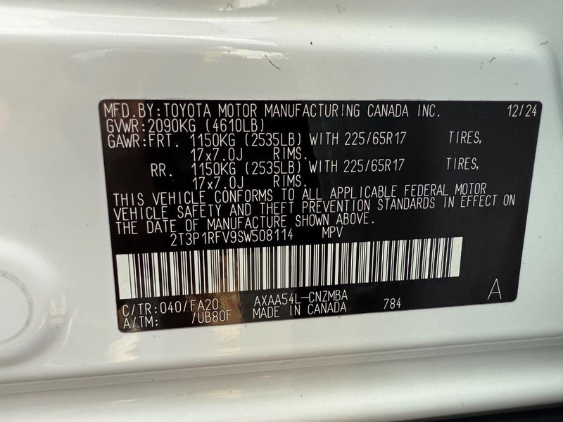 Toyota RAV4 Vehicle Image 25