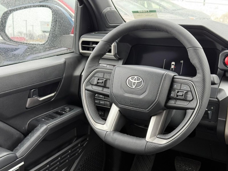 Toyota Tacoma 4WD Vehicle Image 07