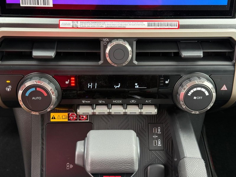 Toyota Tacoma 4WD Vehicle Image 14