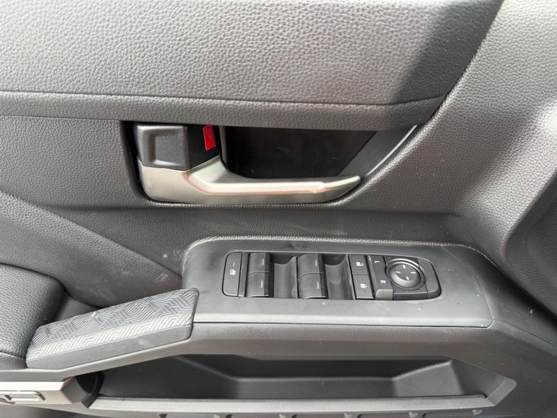 Toyota Tacoma 4WD Vehicle Image 20