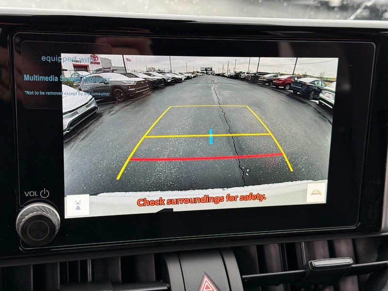 Toyota RAV4 Vehicle Image 16