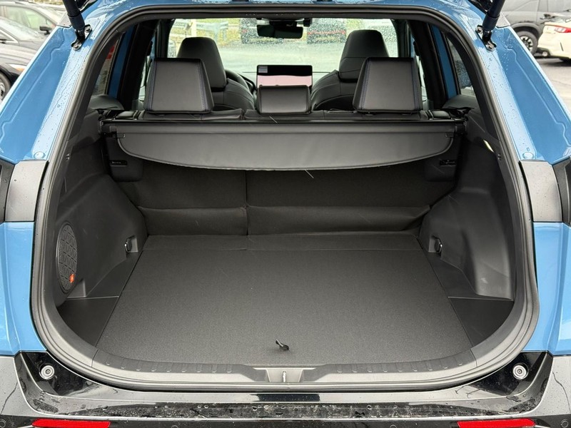 Toyota RAV4 Vehicle Image 07