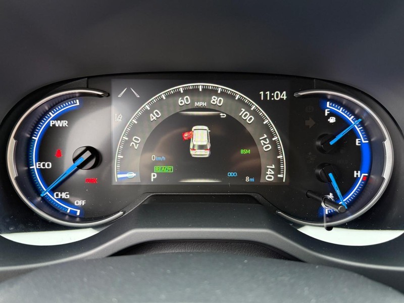 Toyota RAV4 Vehicle Image 24