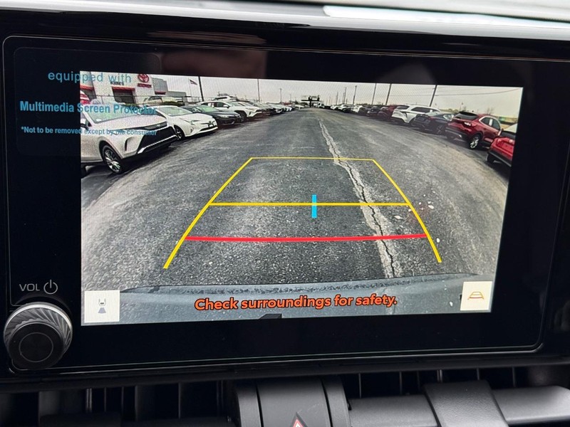 Toyota RAV4 Vehicle Image 17