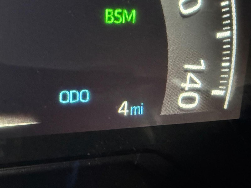 Toyota RAV4 Vehicle Image 22