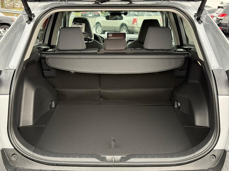 Toyota RAV4 Vehicle Image 07