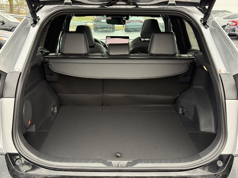 Toyota RAV4 Vehicle Image 07