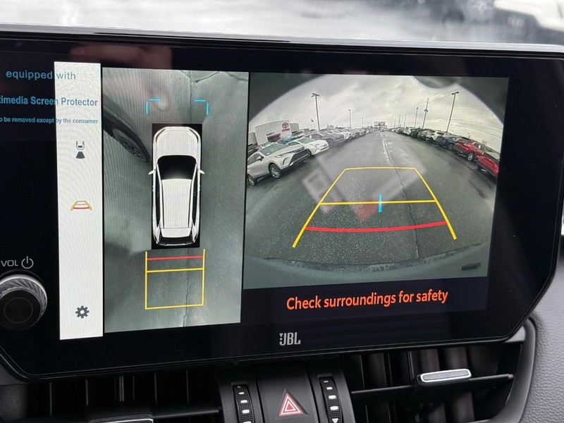 Toyota RAV4 Vehicle Image 20