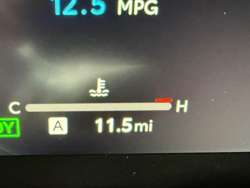 Toyota RAV4 Vehicle Image 26