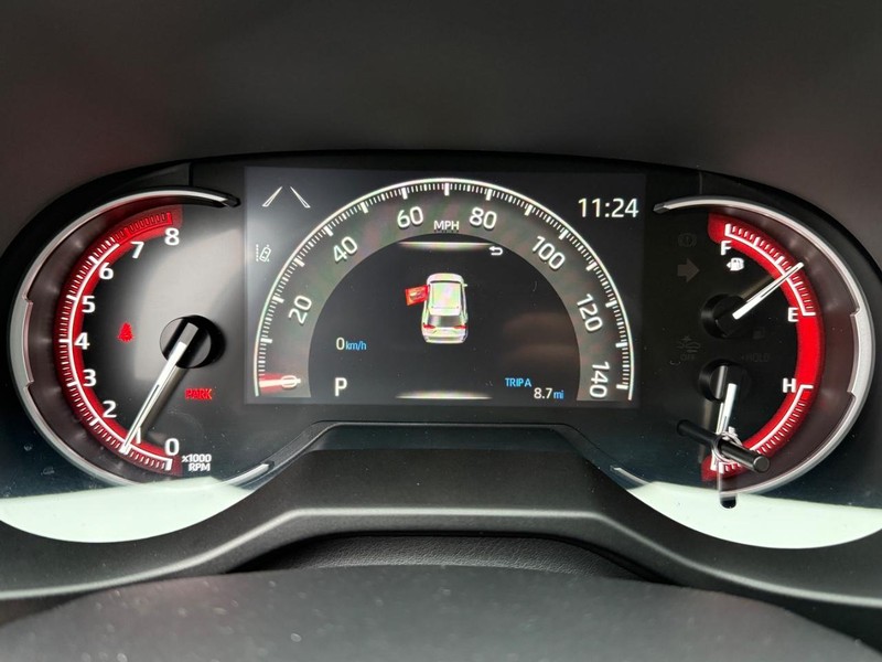 Toyota RAV4 Vehicle Image 20