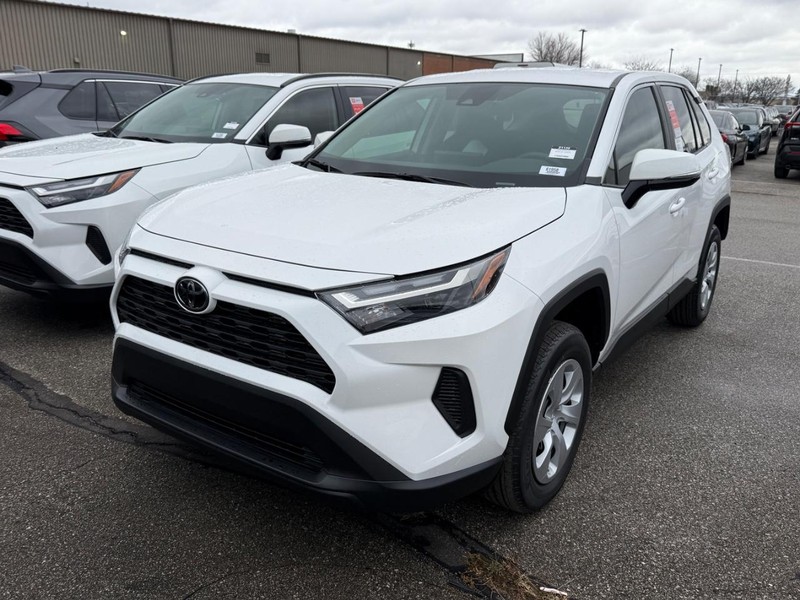 Toyota RAV4 Vehicle Image 02