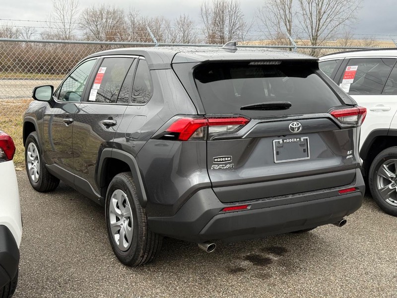 Toyota RAV4 Vehicle Image 03