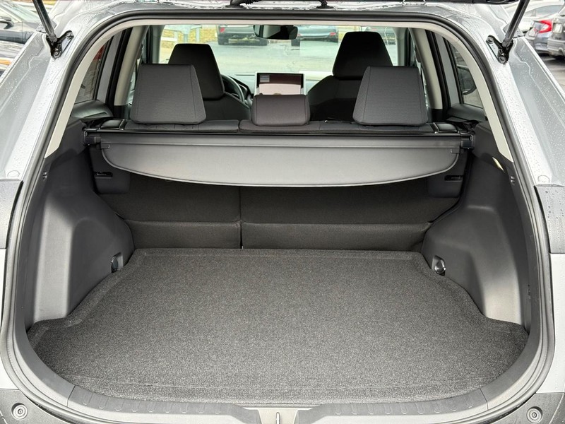 Toyota RAV4 Vehicle Image 07