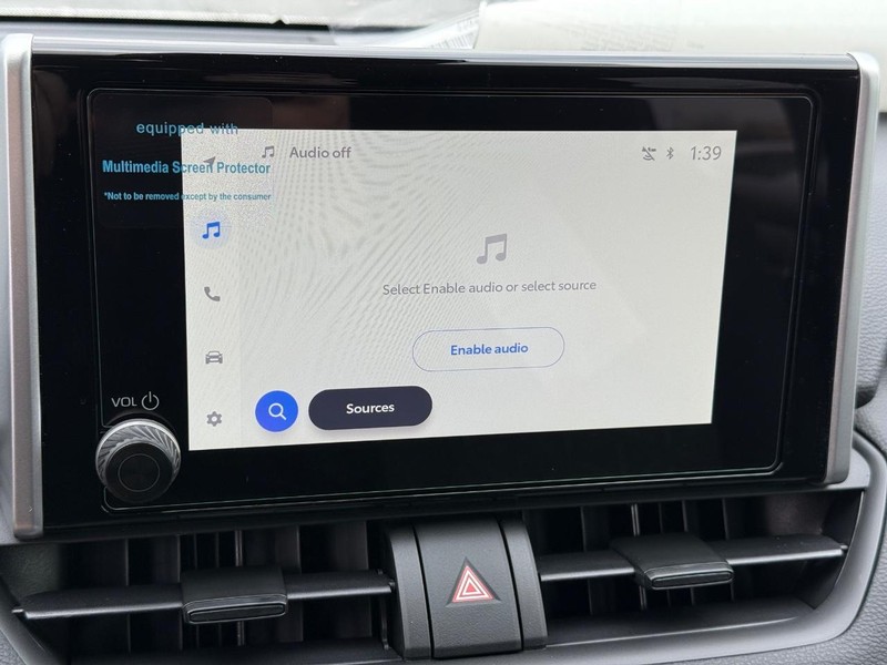 Toyota RAV4 Vehicle Image 16