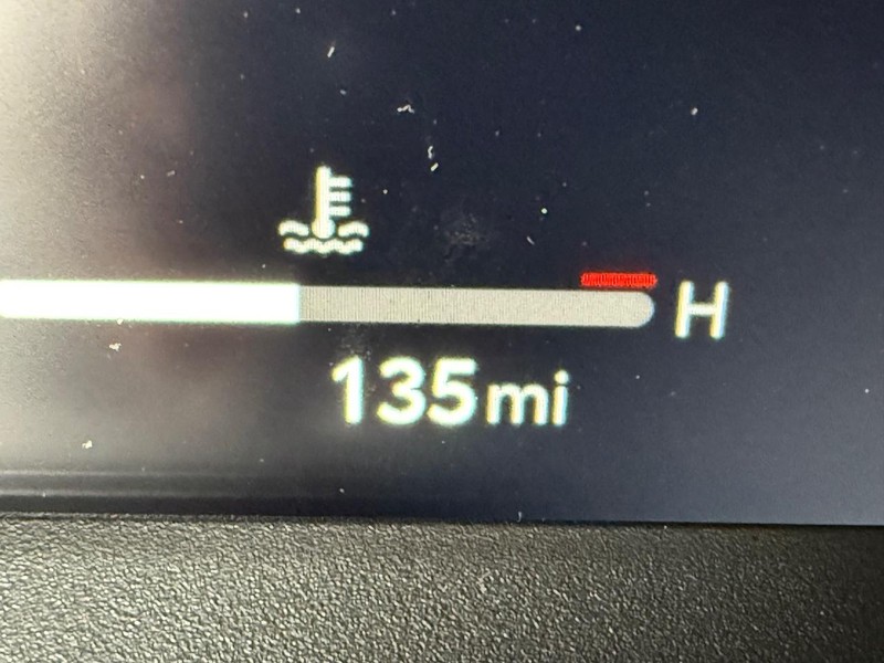 Toyota RAV4 Vehicle Image 23