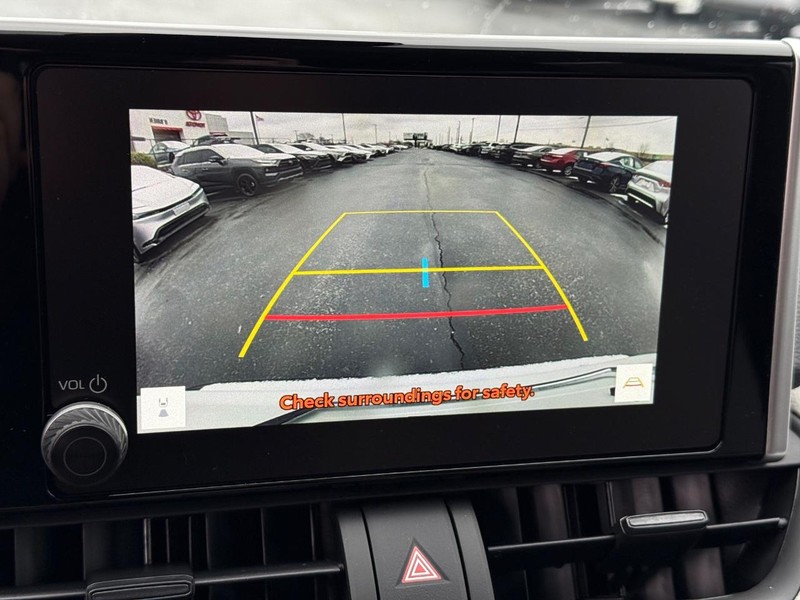 Toyota RAV4 Vehicle Image 16