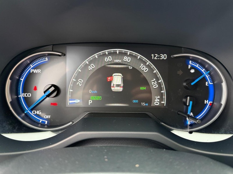 Toyota RAV4 Vehicle Image 20