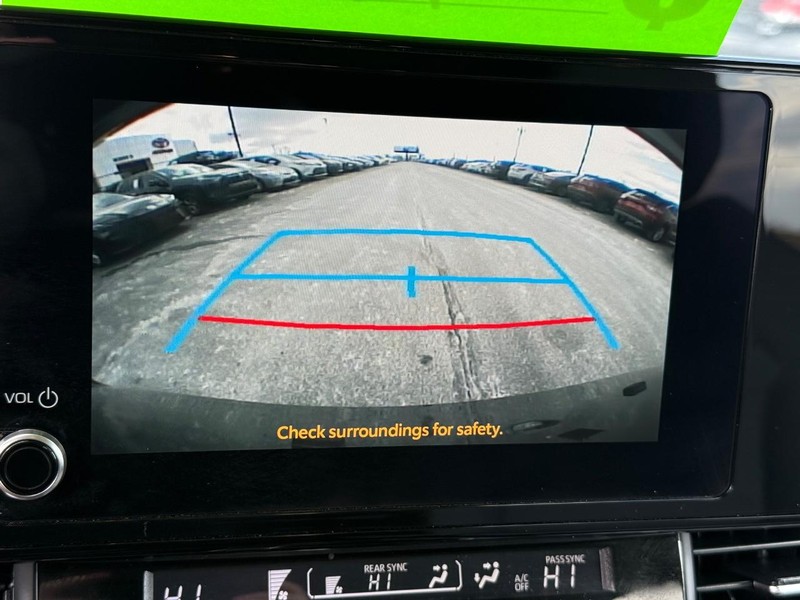 Toyota Sienna Vehicle Image 18