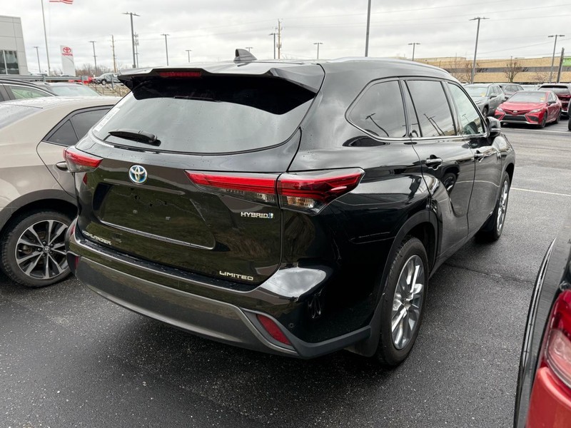 Toyota Highlander Vehicle Image 04