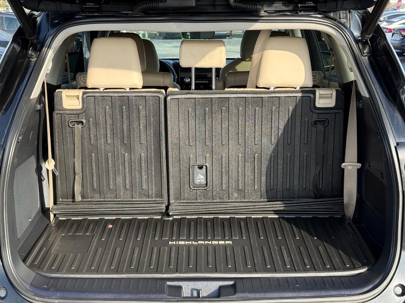 Toyota Highlander Vehicle Image 07