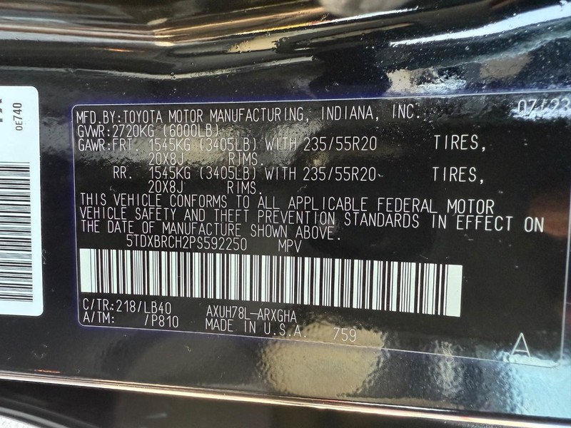 Toyota Highlander Vehicle Image 29