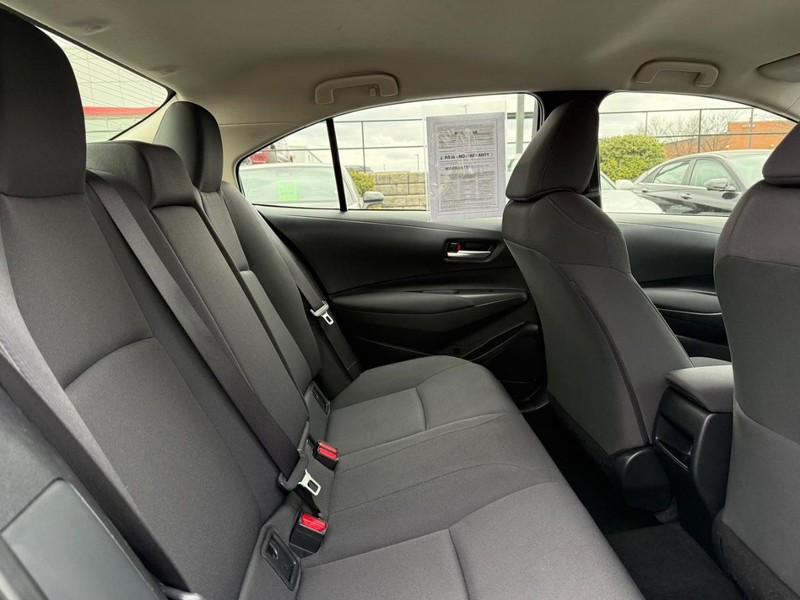 Toyota Corolla Vehicle Image 10