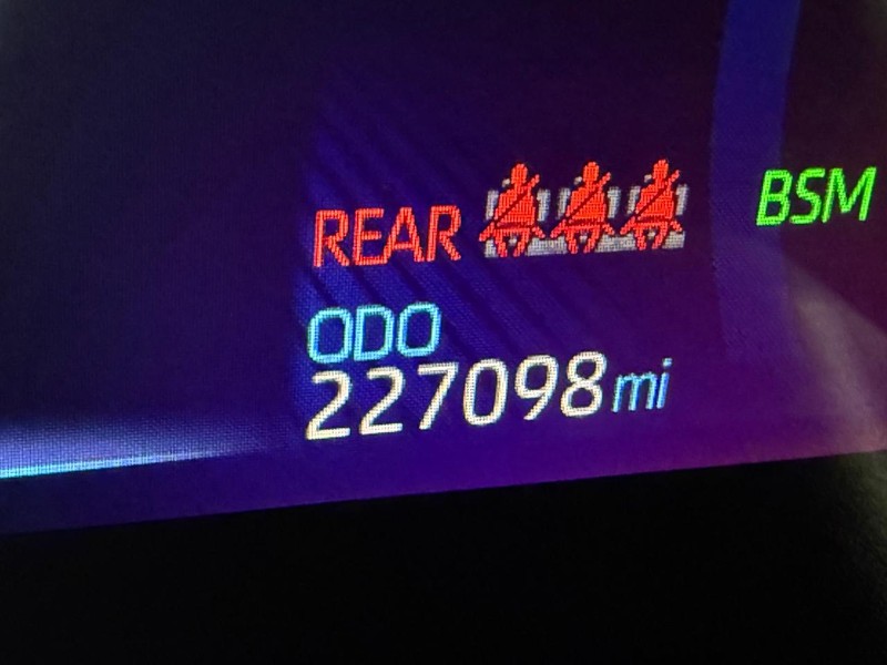 Toyota Corolla Vehicle Image 22